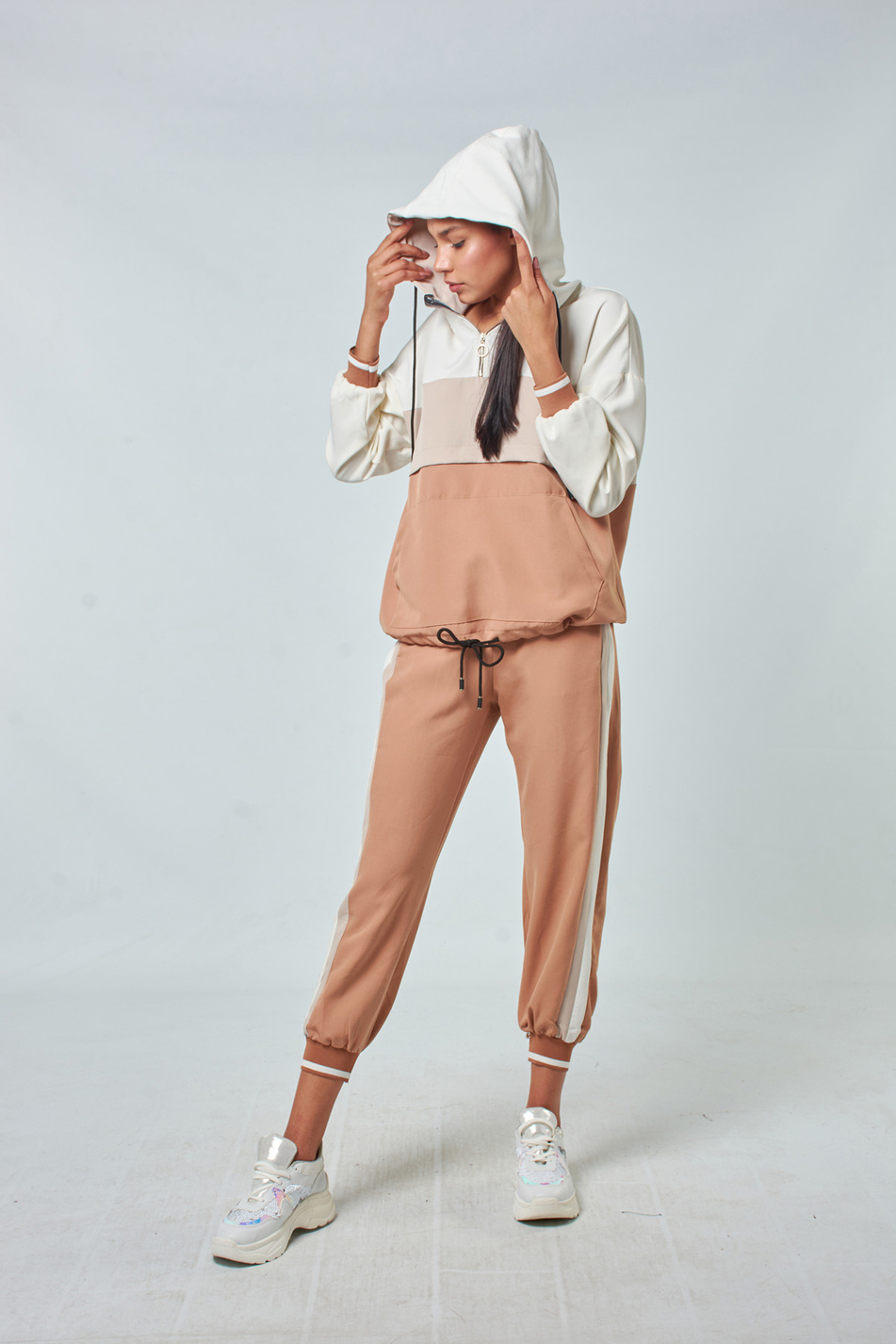 5672 Kapüşonlu Eşofman Takımı Camel-Coral