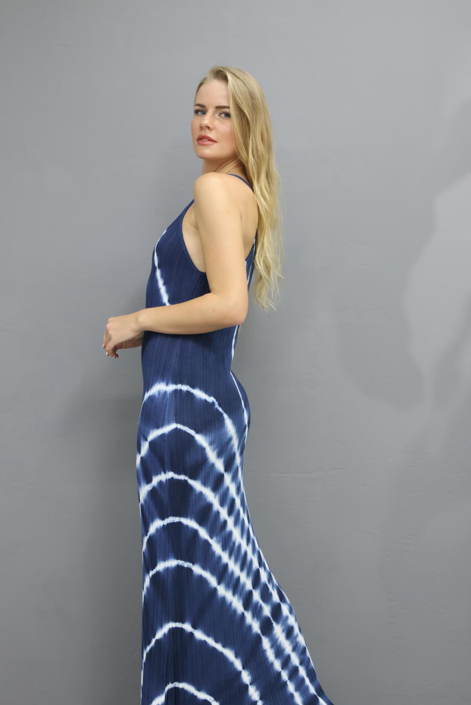 Batik Desen Askılı Elbise Lacivert-Coral