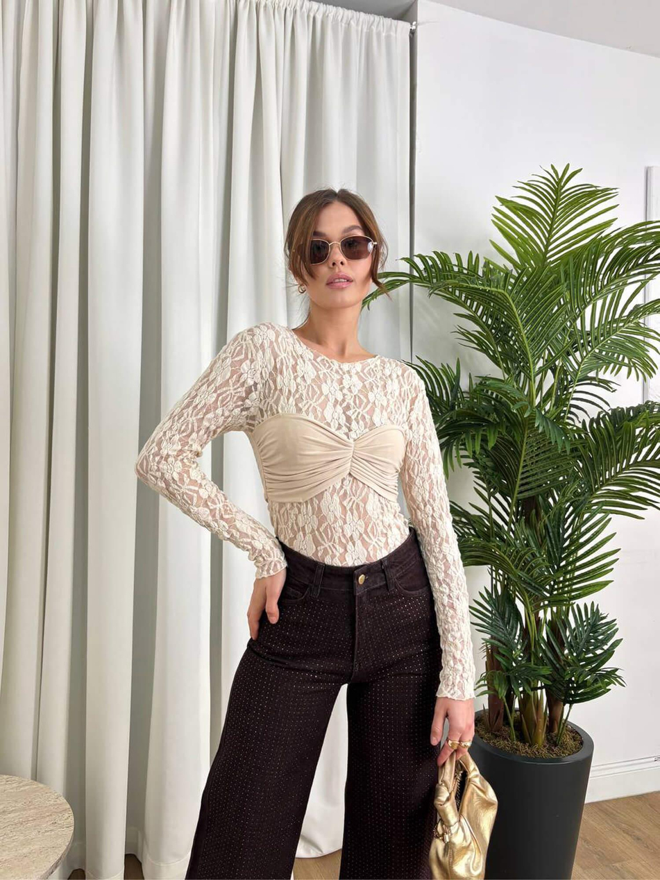 Büzgü Detaylı Tül Dantelli Bluz 20182 BejCoral