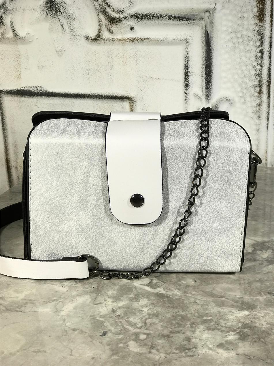 Coral 2224 Zımbalı Çanta Beyaz-Coral