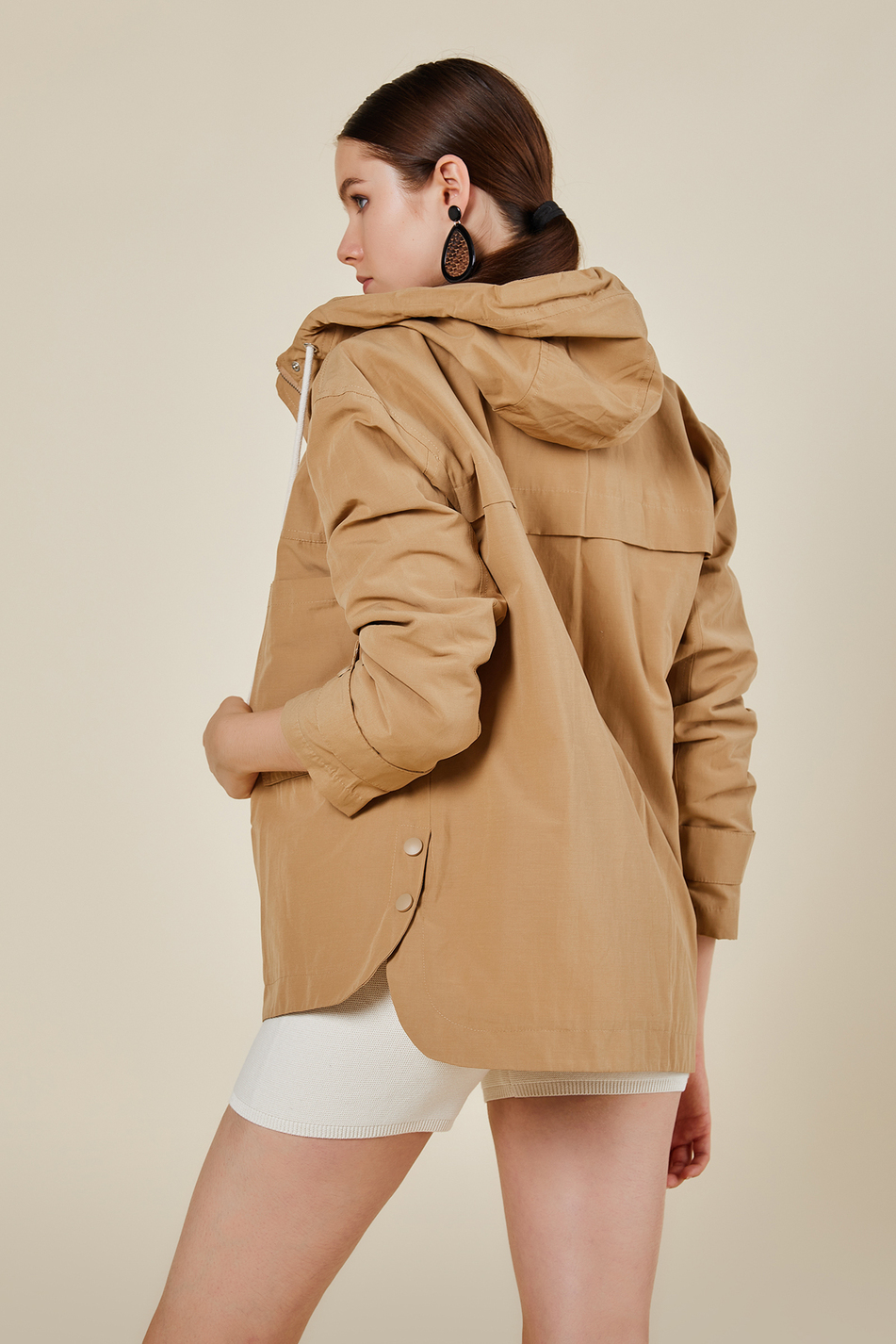 Coral 87030 Kapşonlu Kısa Trençkot Camel-Coral