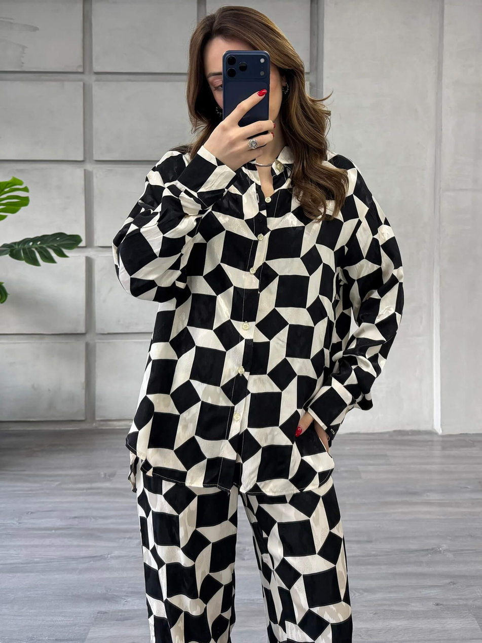 Desenli Gömlek Pantolon Takım 7121 Siyah - EkruCoral