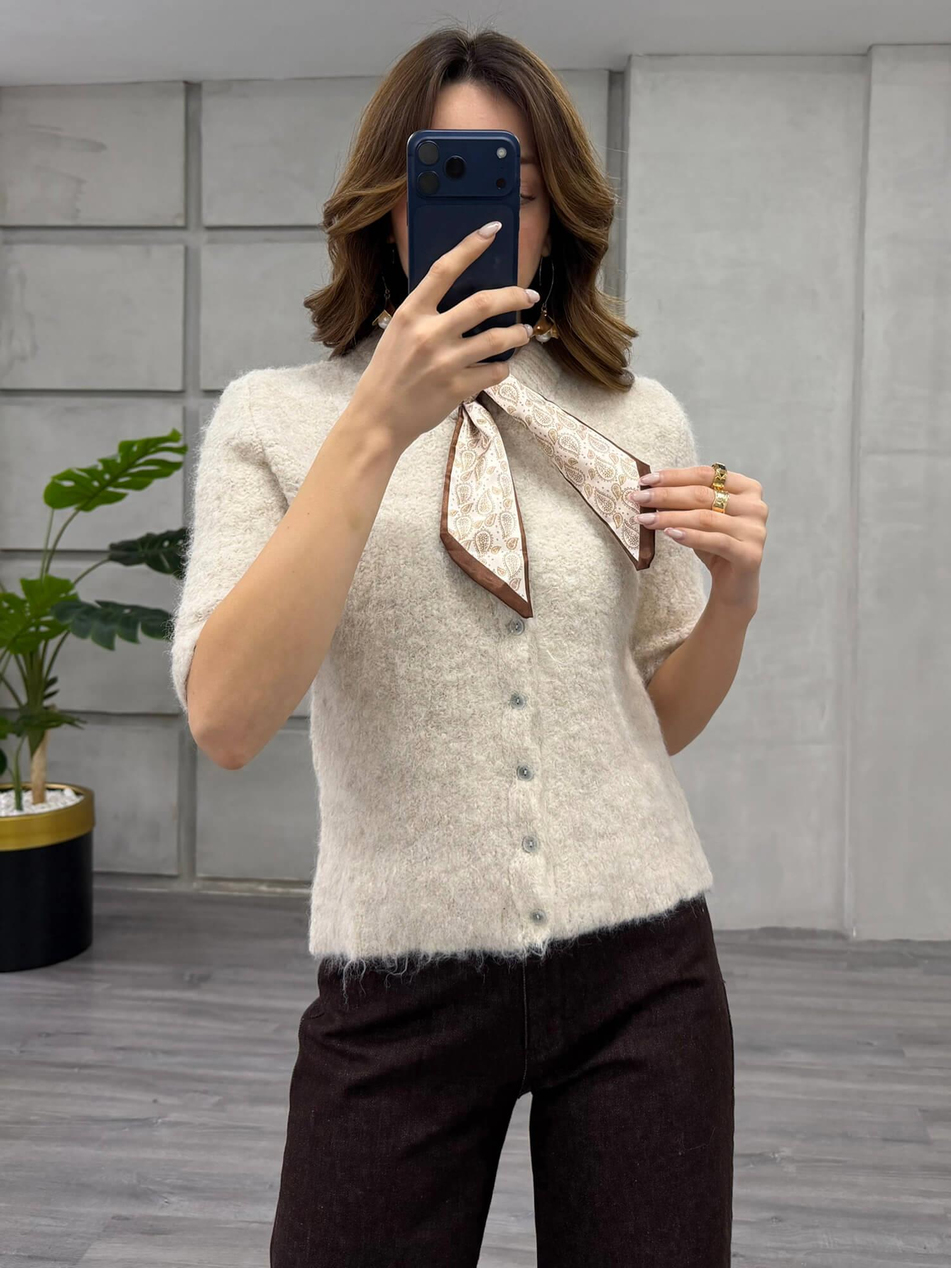 Fularlı Düğmeli Kısa Hırka 3193 Açık Bej