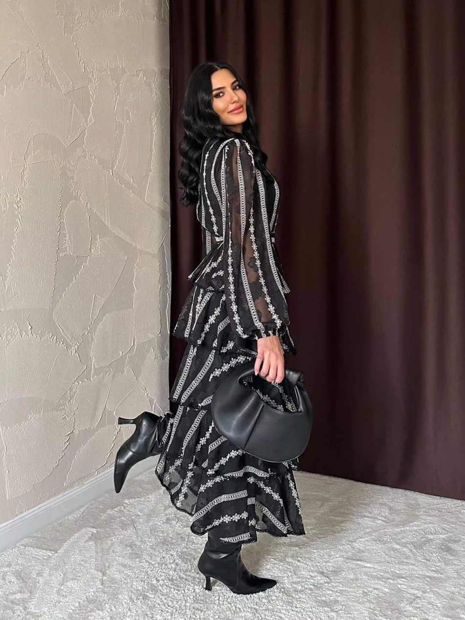 Kuşaklı Katlı Tül Elbise Siyah-Coral
