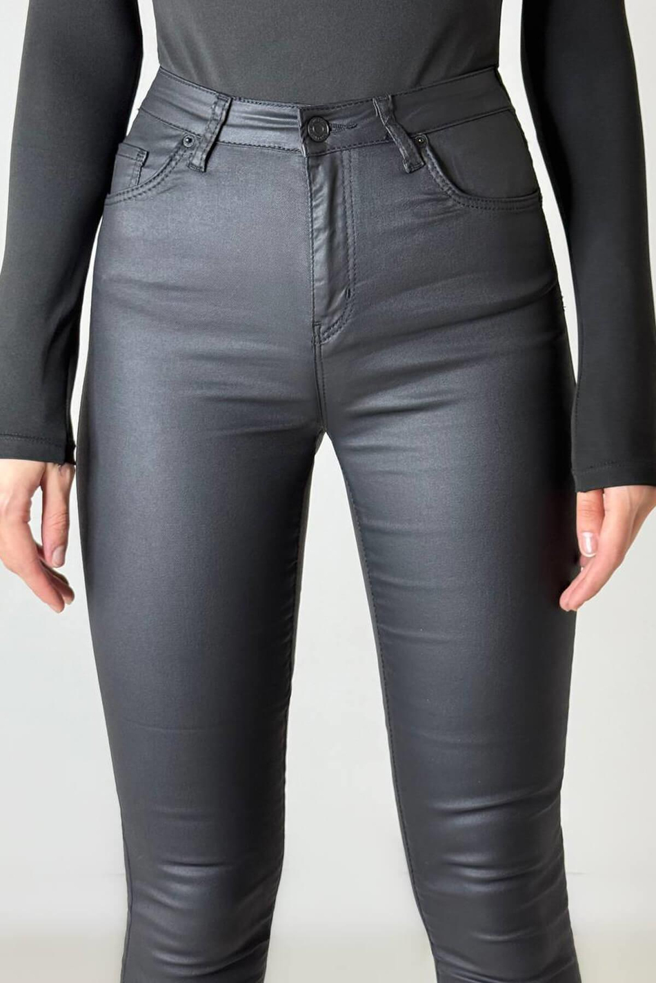 Mumlu Kumaşlı Dar Paça Pantolon Siyah-Coral