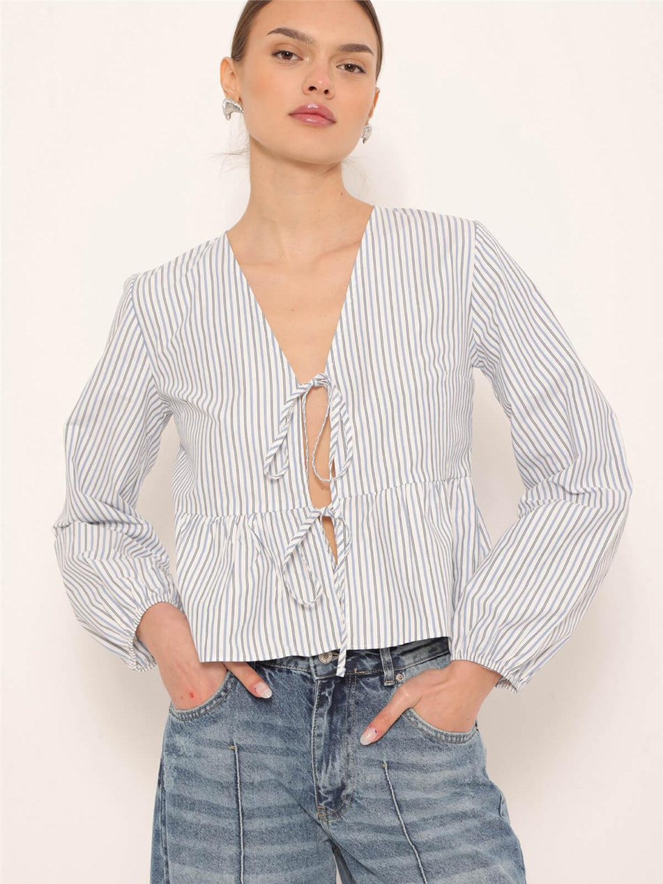 Önü Bağcıklı Çizgili Bluz Açık Mavı-Coral