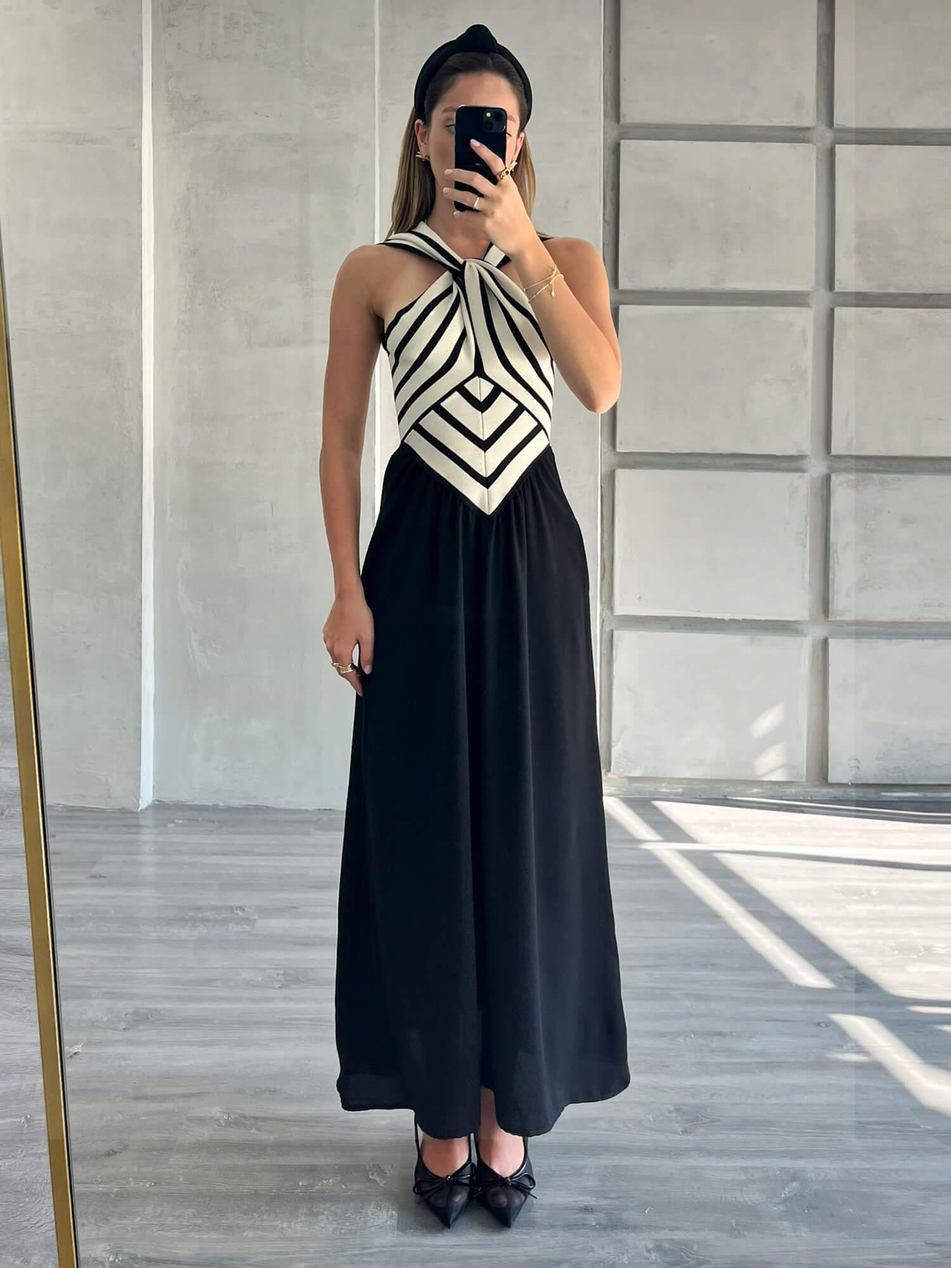 Önü Çapraz Çizgili Elbise Siyah