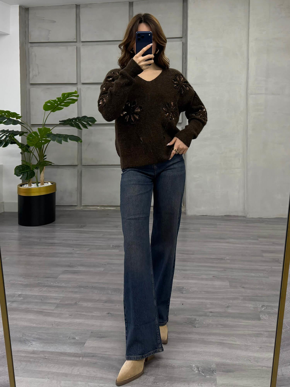 Pullu Çiçek İşlemeli V Yaka Kazak 7718 KahveCoral
