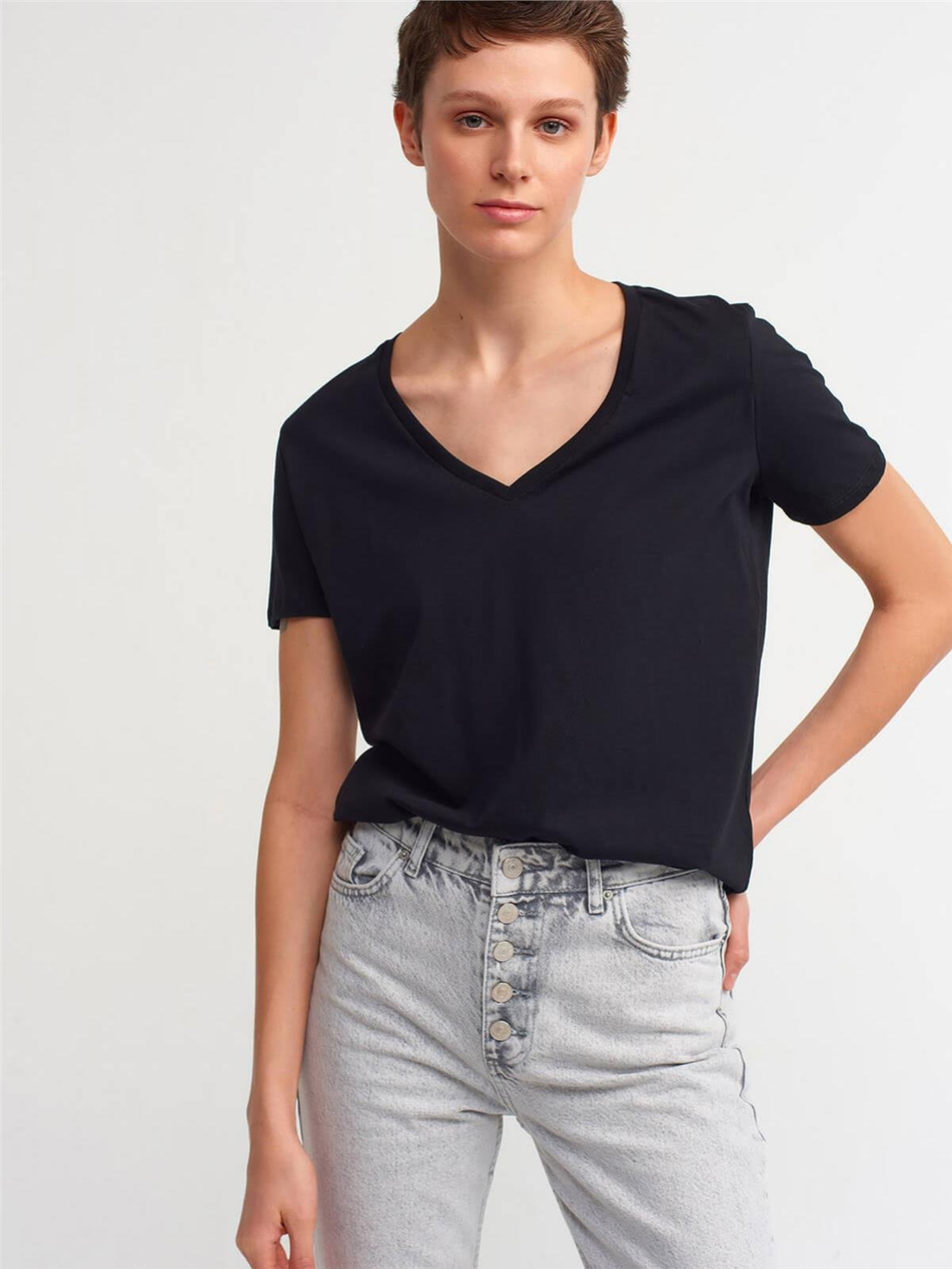 V Yaka Basic Tişört Siyah-Coral