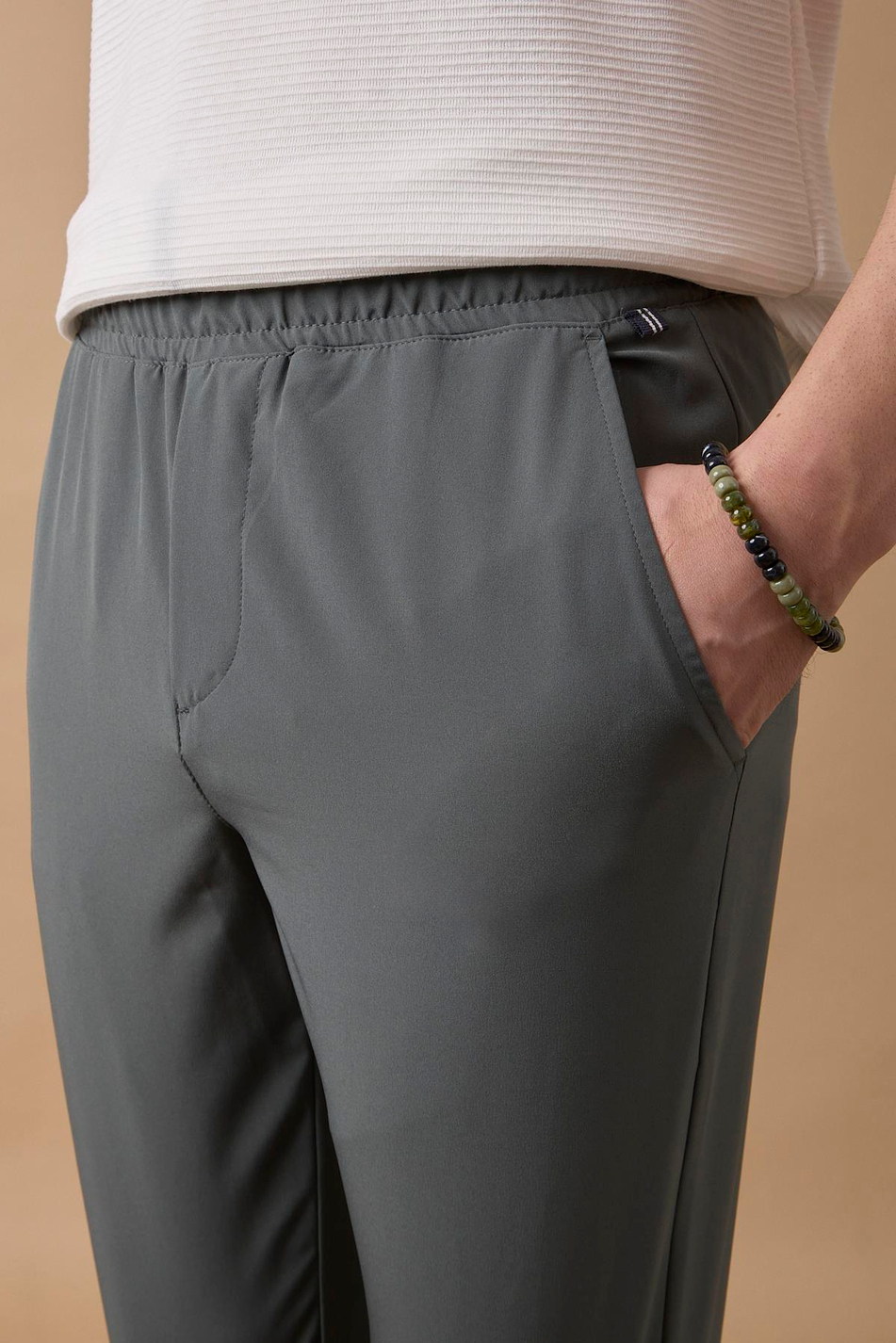 Erkek Arka Cepleri Fermuarlı Yeşil Jogger Pantolon