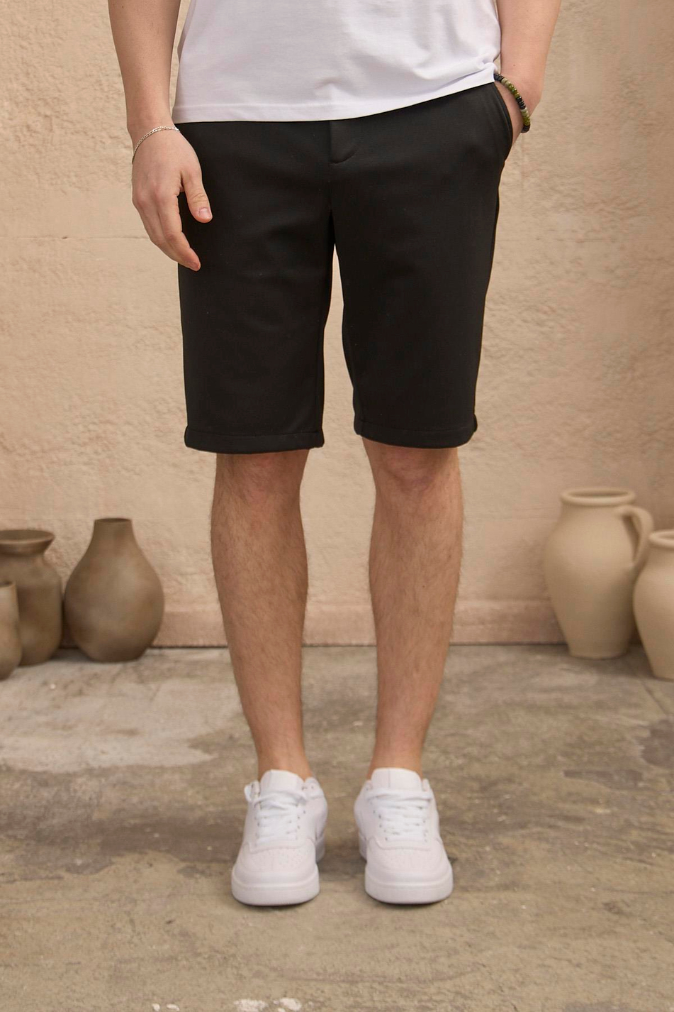 Erkek Beli Lastikli Rahat Kesim Siyah Şort