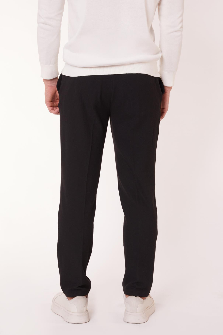 Erkek Beli Yarım Lastikli Pilili Gofre Slim Fit Pantolon Siyah