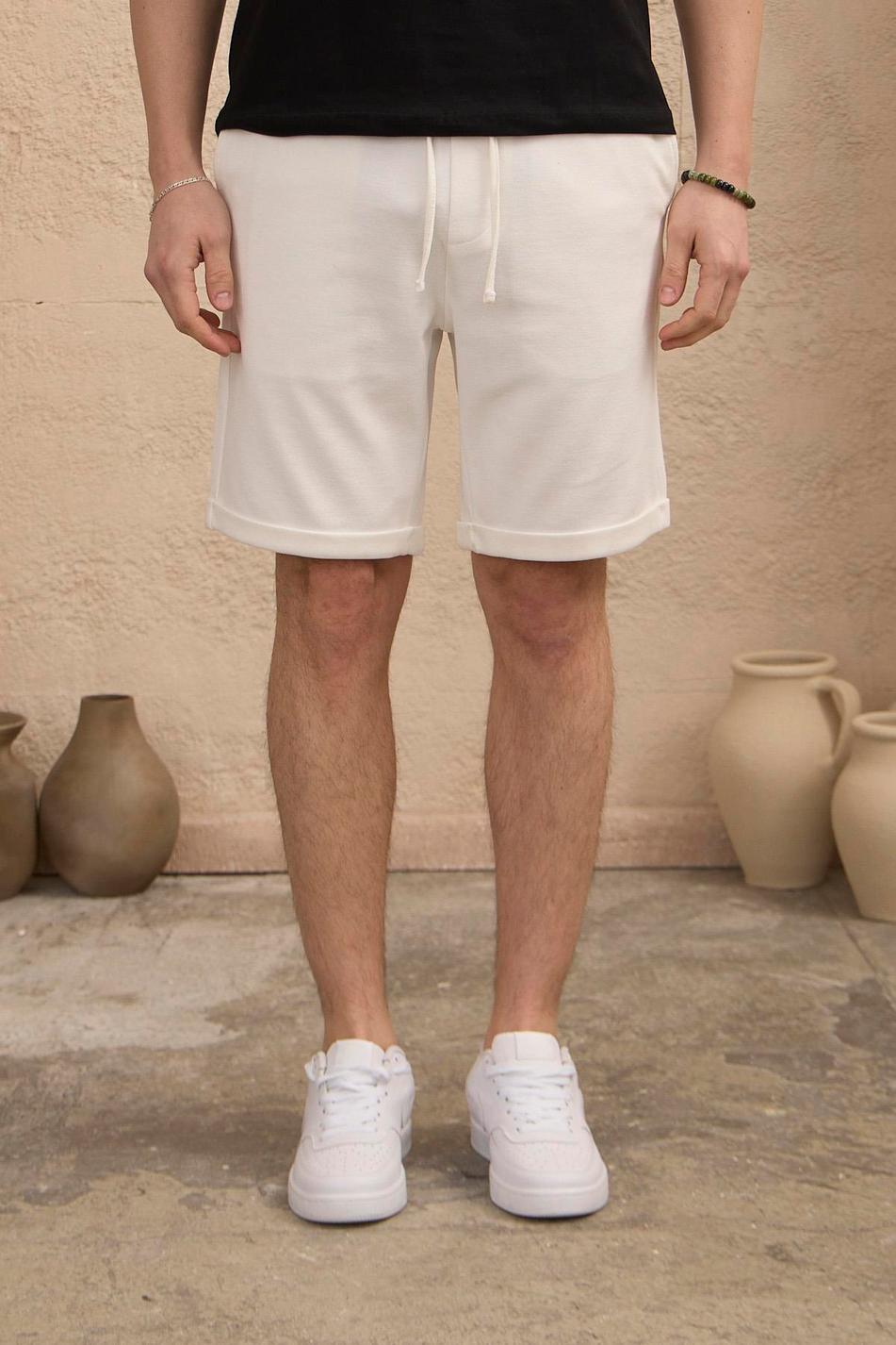 Erkek Lastikli Bel Kordonlu Duble Paça Beyaz Şort