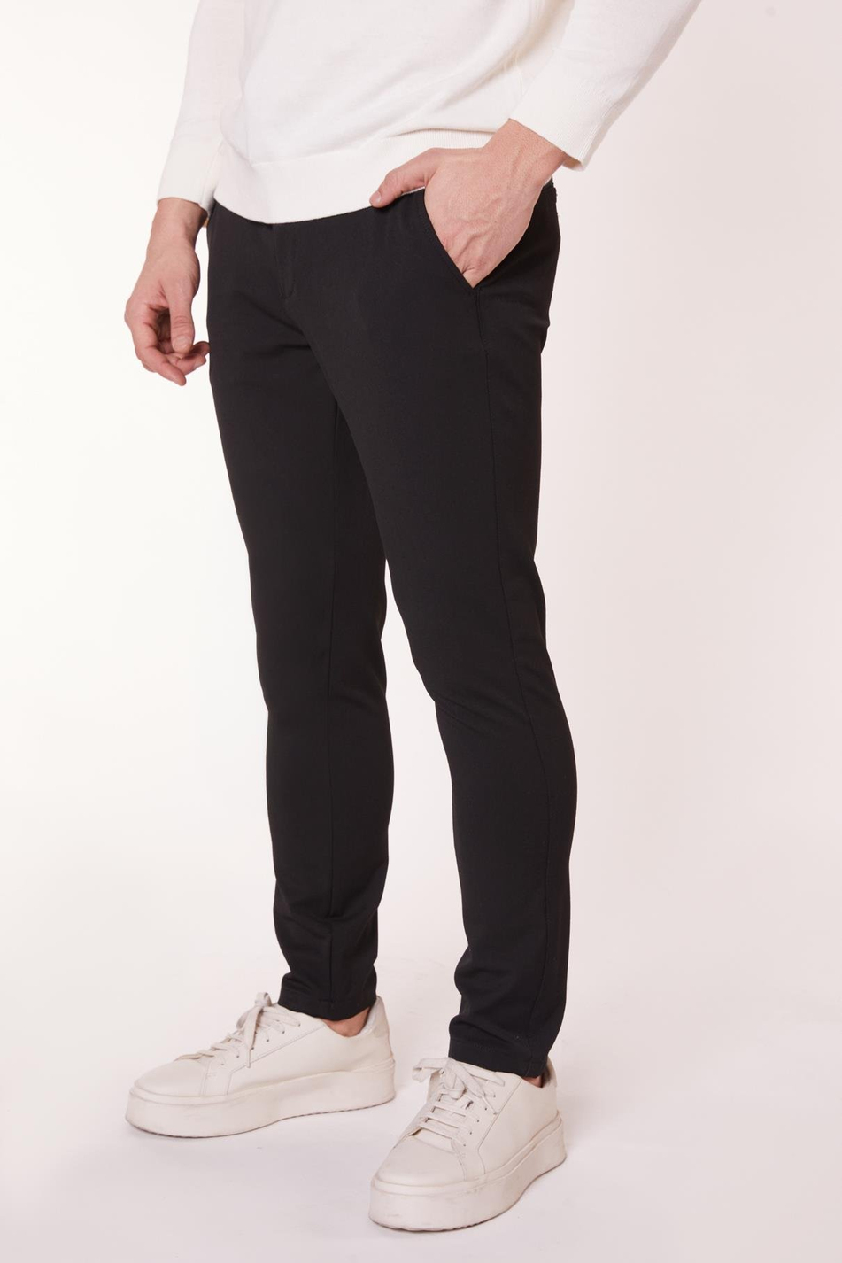 Erkek Yandan Cepli Bel Bağcıklı Fermuarlı Slim Fit Chino Siyah Pantolon