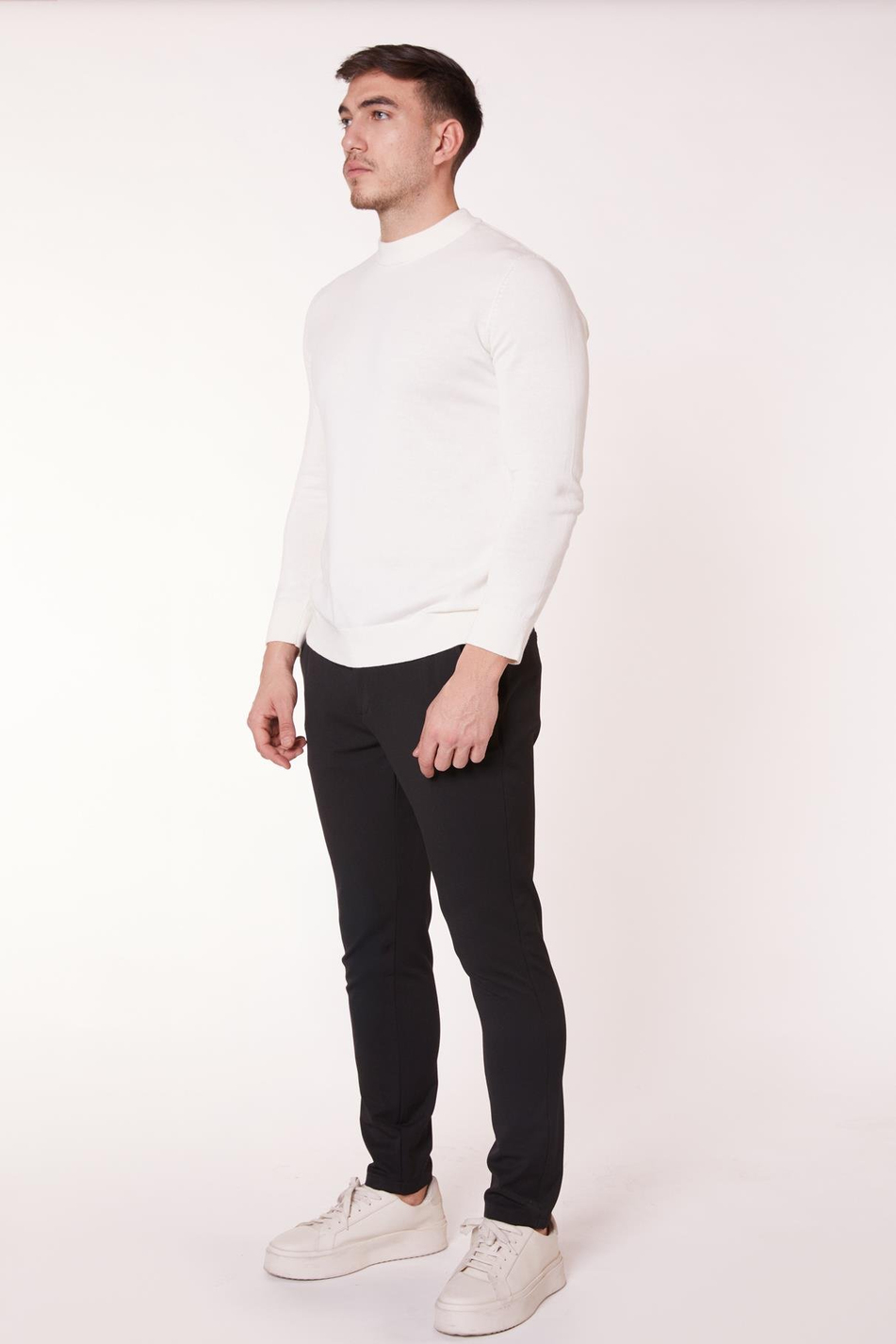 Erkek Yandan Cepli Bel Bağcıklı Fermuarlı Slim Fit Chino Siyah Pantolon