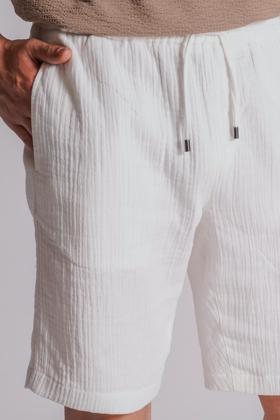 Erkek Yandan Cepli Beli Lastikli  Dokulu Kumaş Relaxed Fit Jogger Şort Ekru