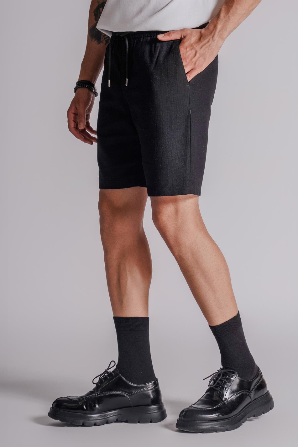 Erkek Yandan Cepli Beli Lastikli Keten Dokulu Relaxed Fit Jogger Şort Siyah