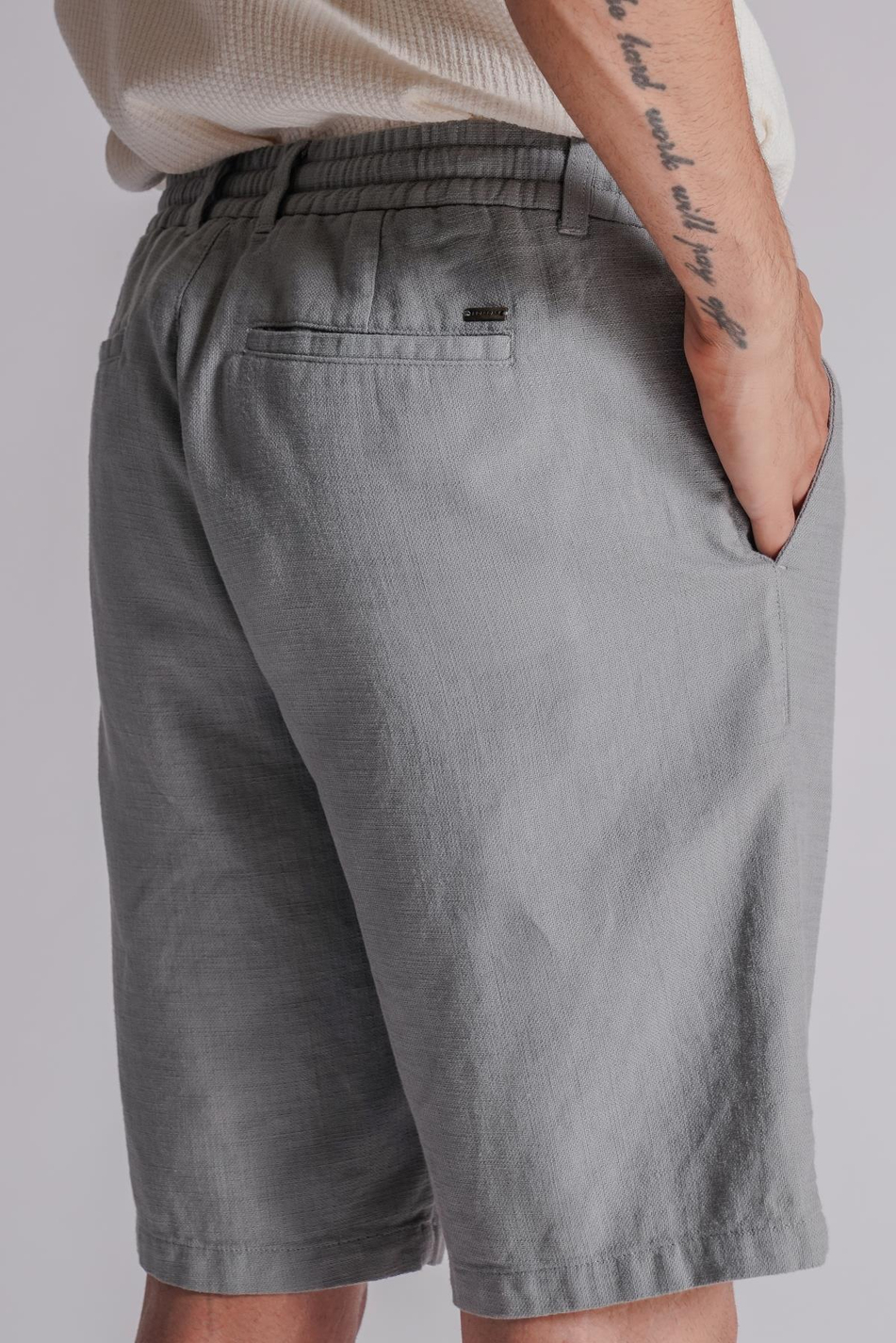 Erkek Yandan Cepli Beli Lastikli Keten Görünümlü Relaxed Fit Chino Şort Açık Yeşil