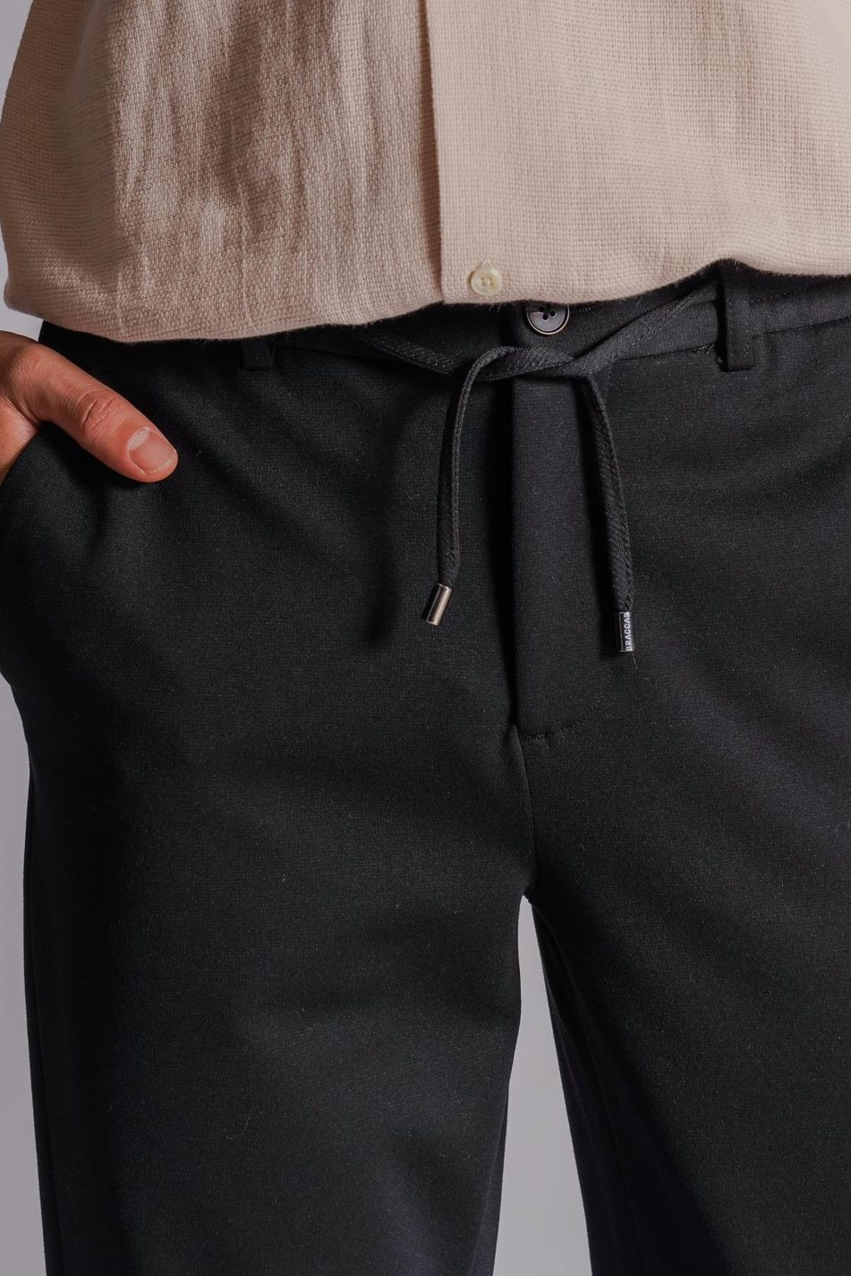 Erkek Yandan Cepli Beli Lastikli Relaxed Fit Chino Pantolon Siyah