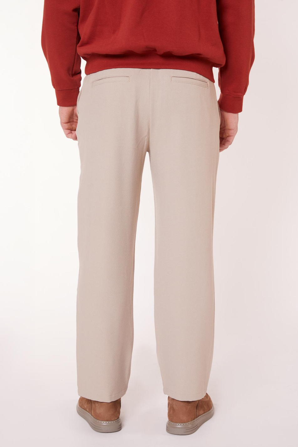 Erkek Yandan Cepli Dokulu Rahat Kalıp Bej Pantolon