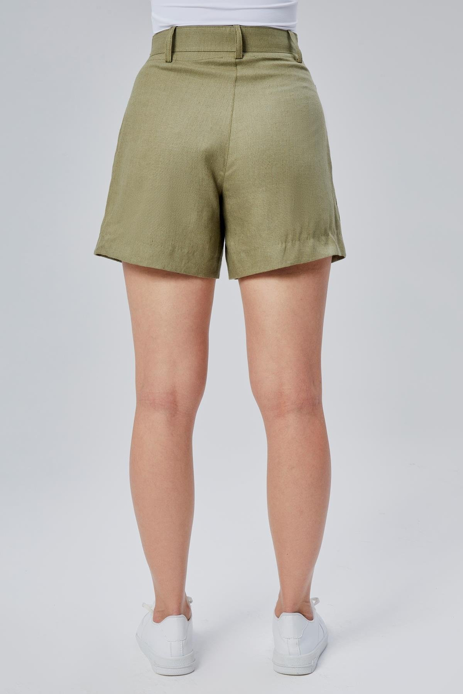Kadın Kemer Detaylı Pileli Haki Şort