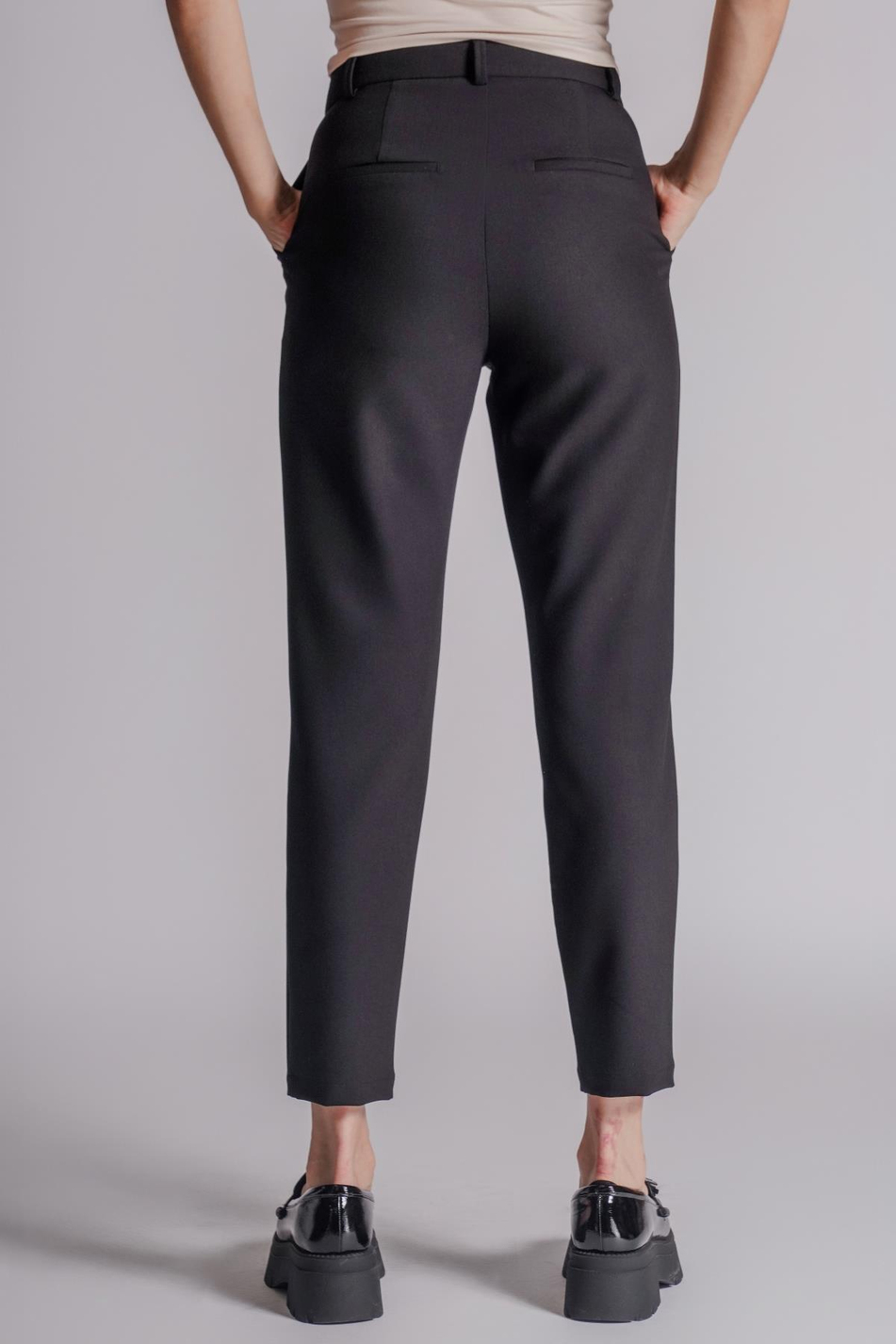 Kadın Yandan Cepli Arka Cep Fleto Beli Lastikli ve Pilili Slim Fit Pantolon Siyah