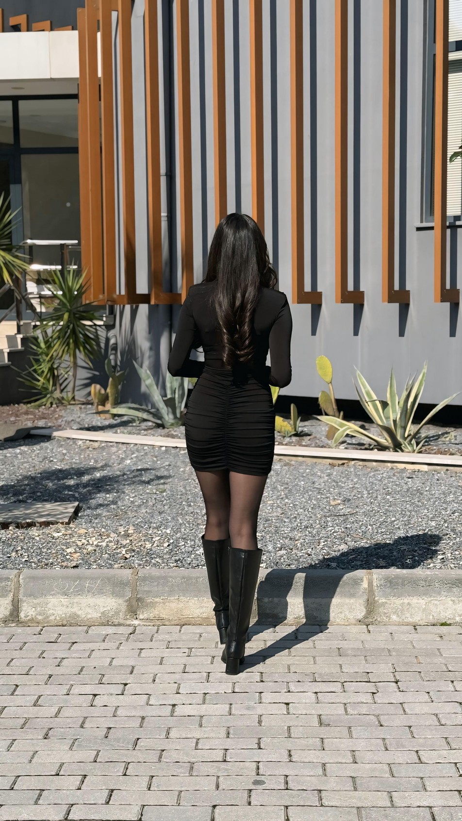 Belinda Siyah Drapeli Mini Elbise