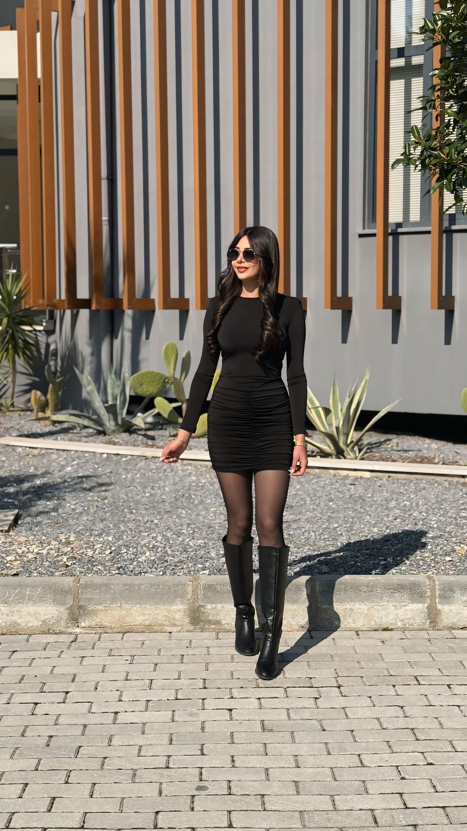 Belinda Siyah Drapeli Mini Elbise