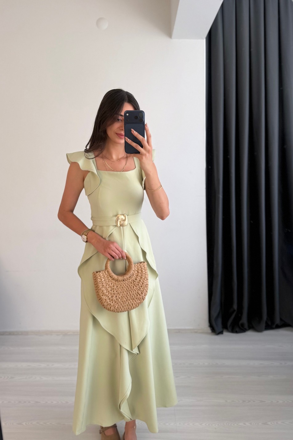Diana Gold Kemer Detaylı Volanlı Mint Elbise