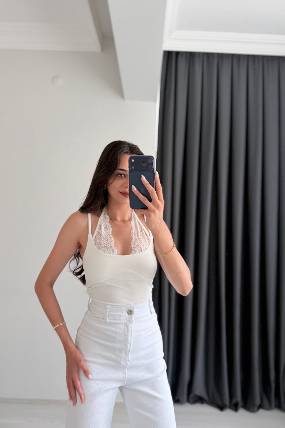 Kindy Beyaz Dantel Detaylı Bodysuit