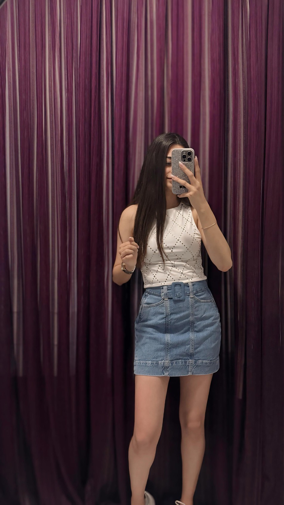 Ön Kısmı Dikişli Kemeri Tokalı Denim Etek