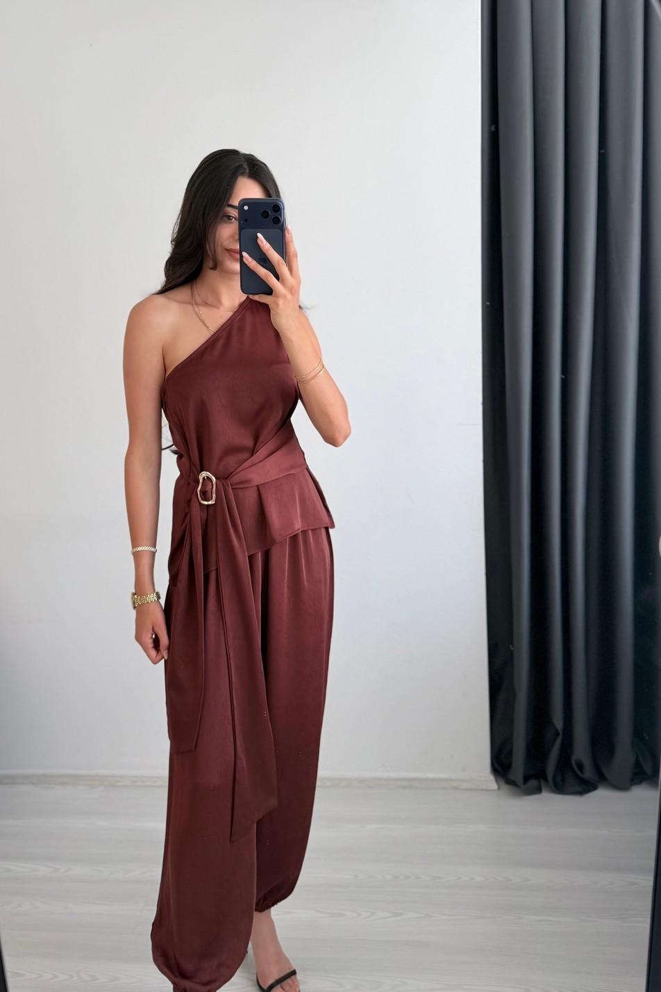 Rivel Gold Aksesuar Detaylı Bluz Pantolon Takım Kahve 