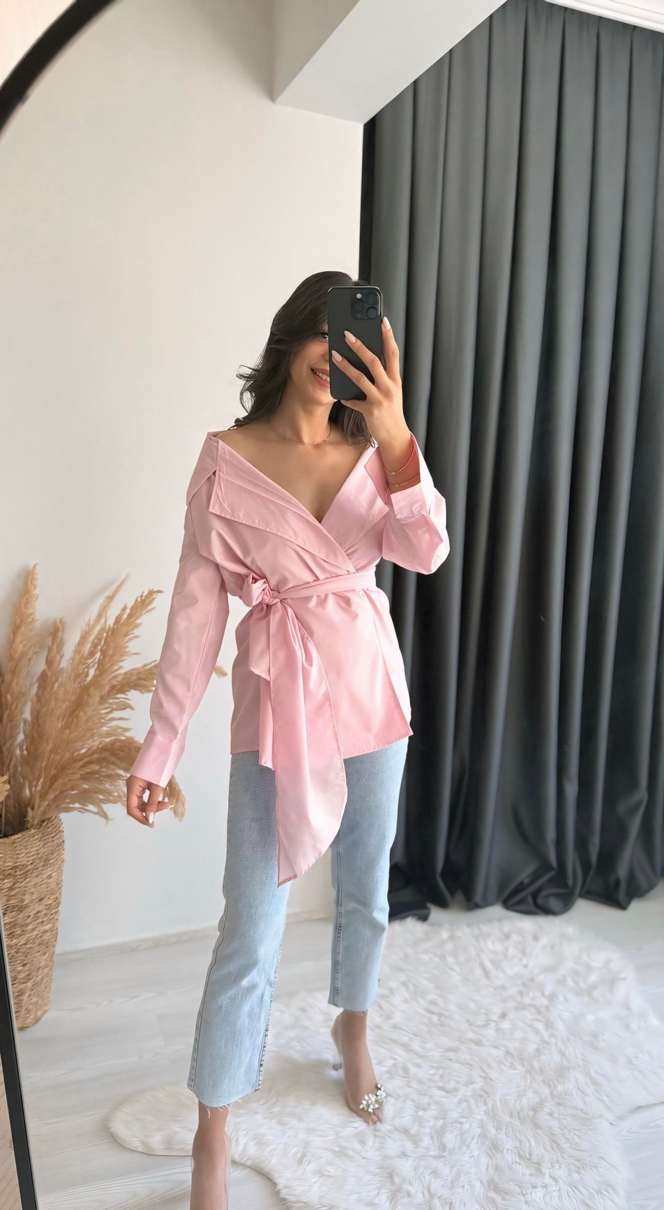Velva Pembe Bağlamalı Tasarım Gömlek
