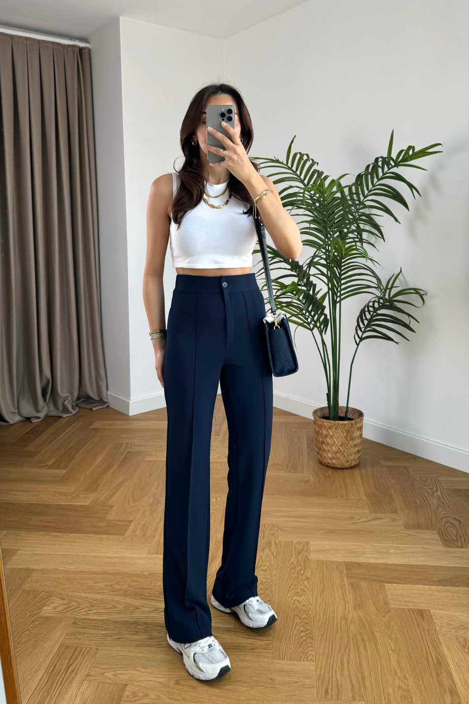 Leny Lacivert Tek Düğme Detaylı Pantolon