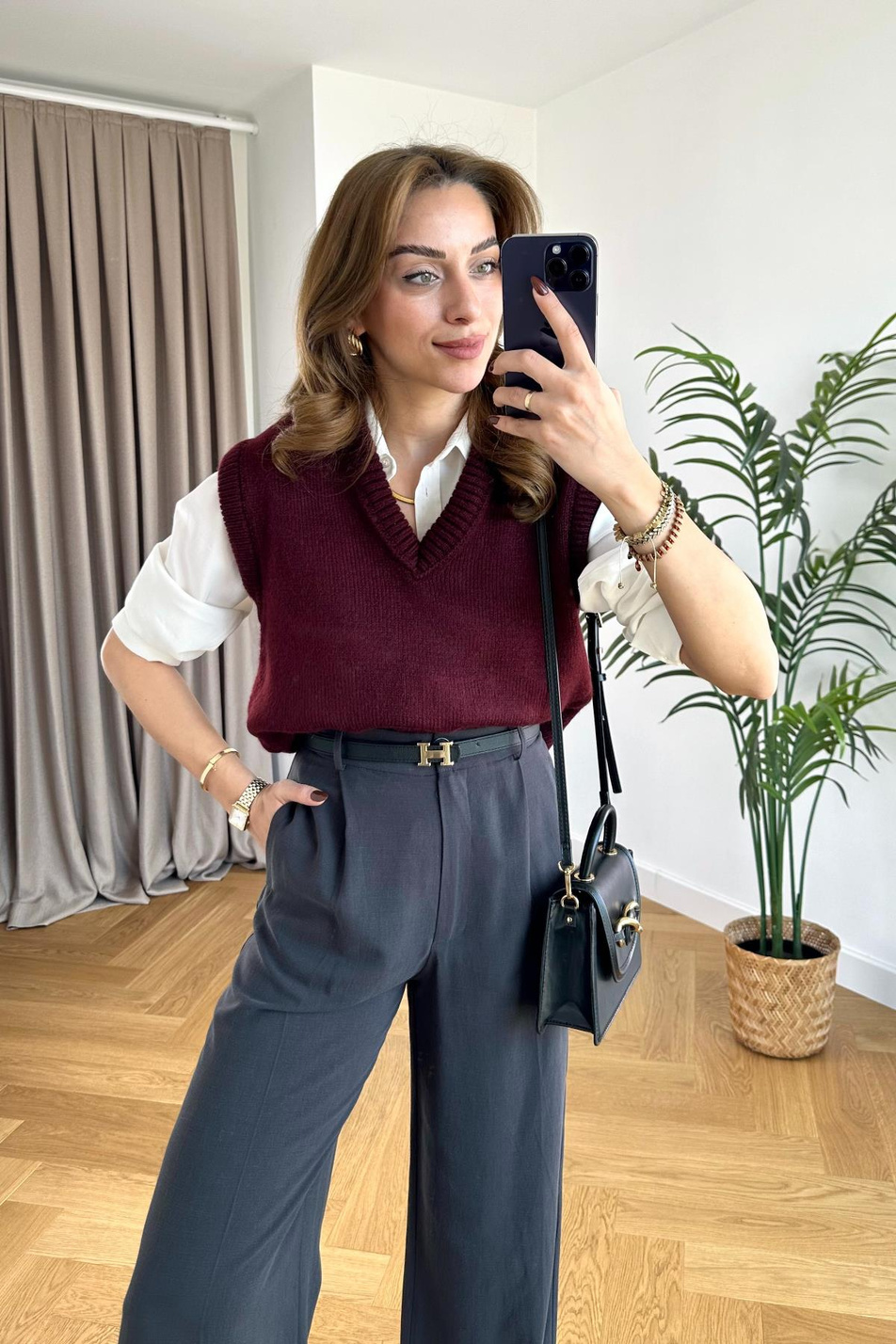 Bordo Rengi V Yaka Düz Süveter