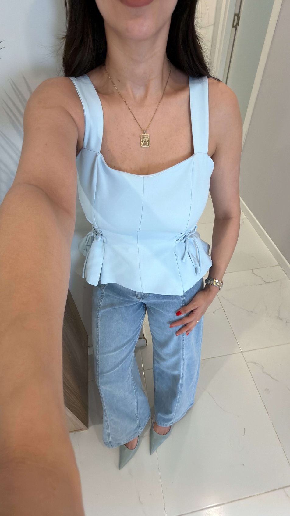 Eflisa Mavi Yanları Bağlama Detaylı Bluz