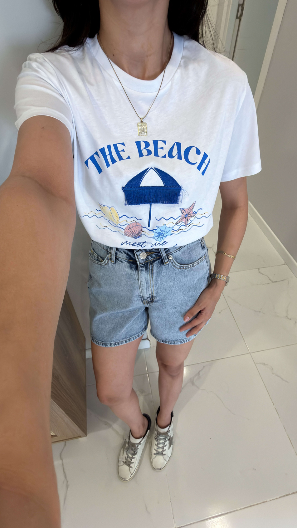 Fodde Beyaz The Beach Yazılı Tişört