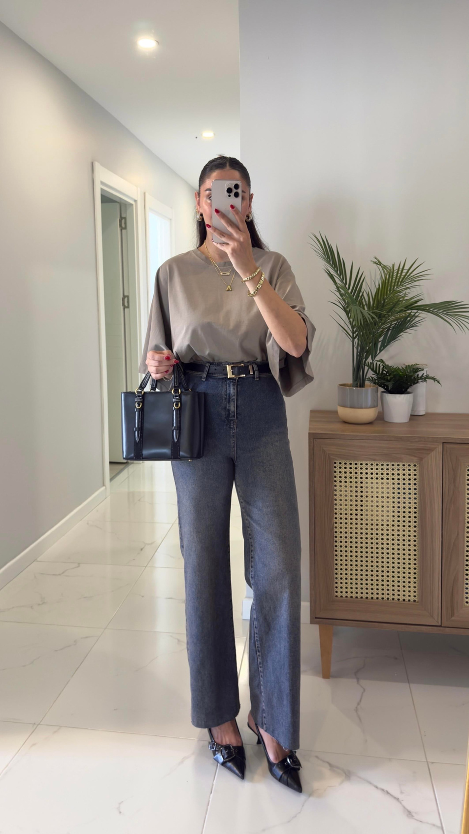 Gita Lacivert Tint Kemerli Kesik Paça Straight Jean
