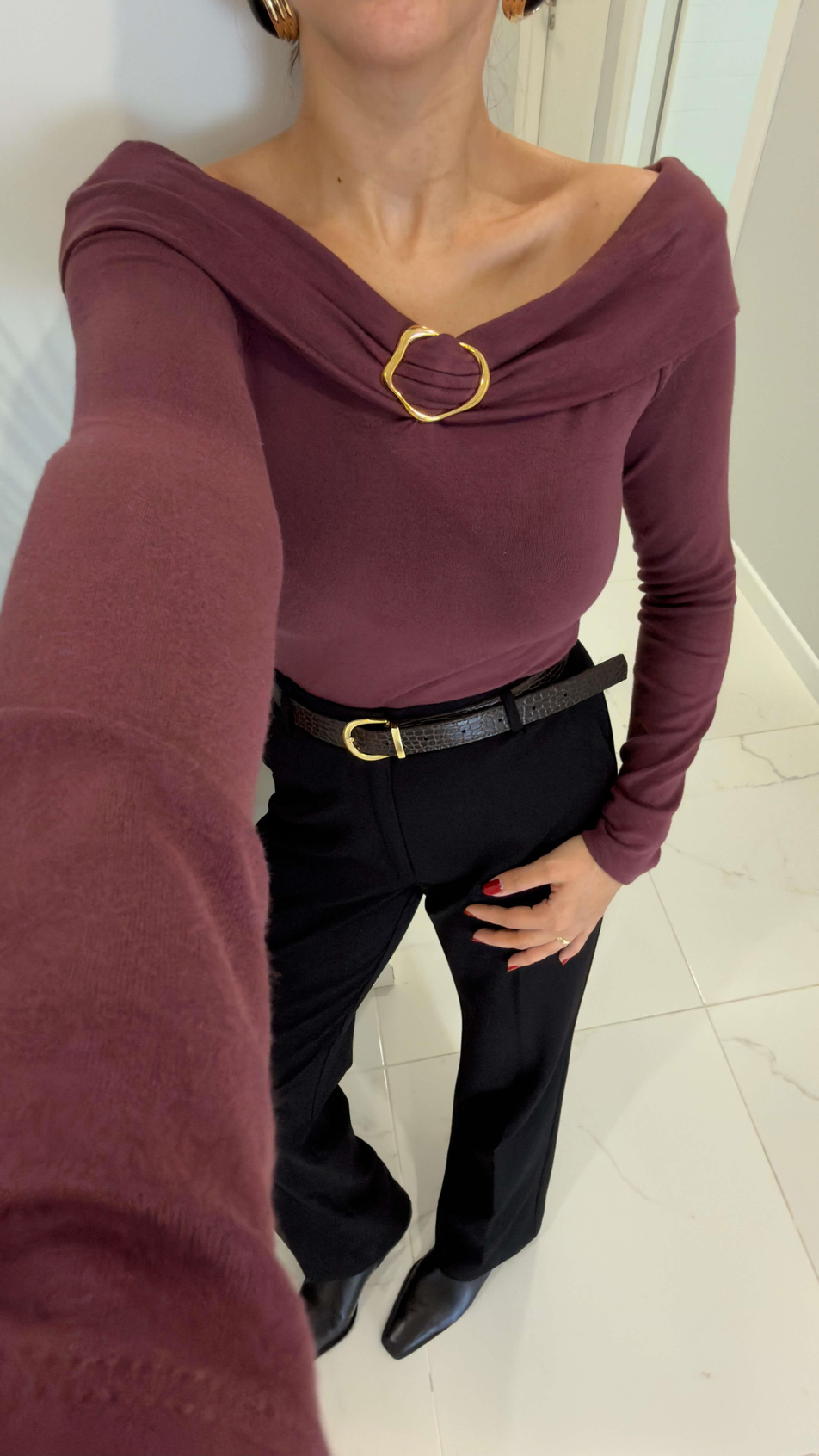 Lesora Bordo Gold Toka Detaylı Kayık Yaka Bluz