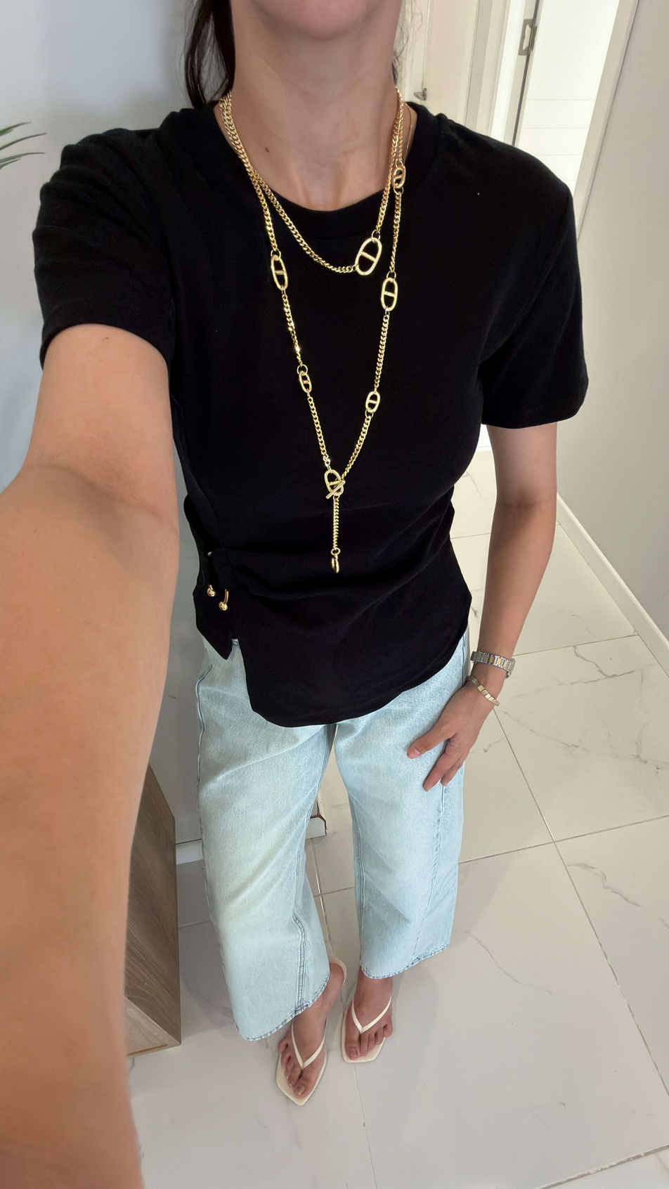 Listo Siyah Belden Tokalı Bluz
