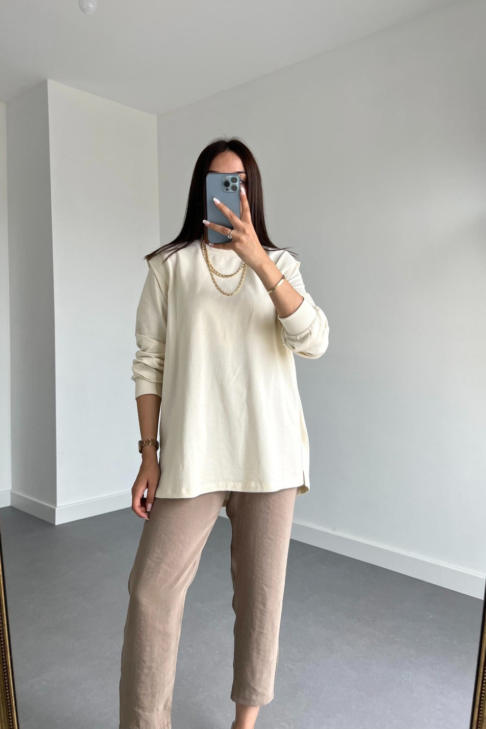 Ekru Omuz Detaylı Sweatshirt