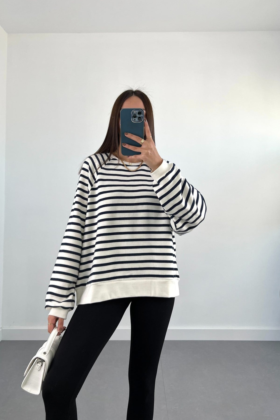 Villa Lacivert Beyaz Çizgili Sweatshirt