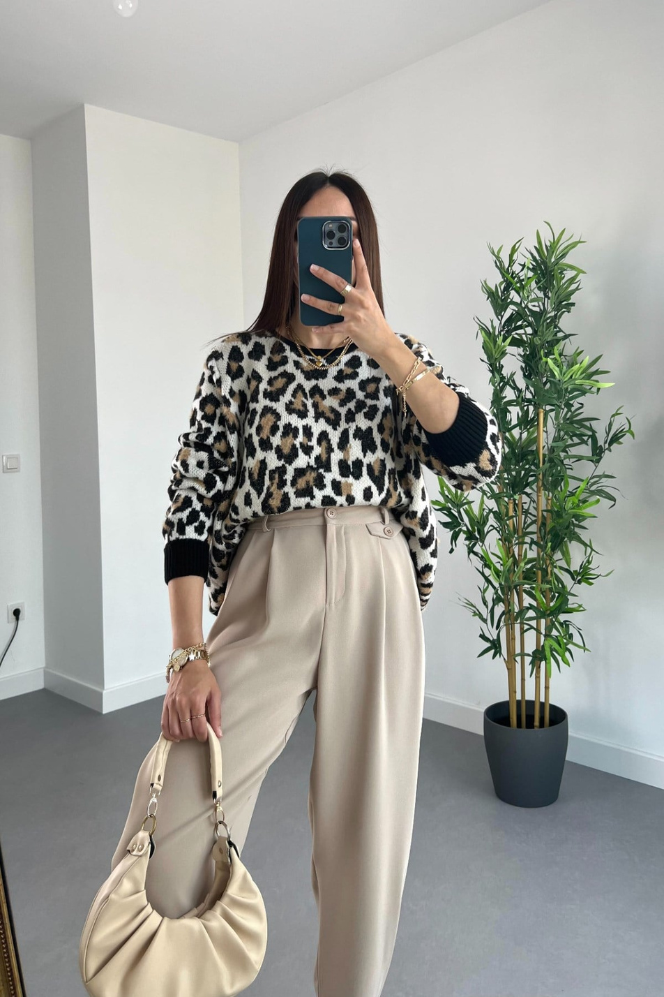 Ekru Siyah Kahve Leopar Desenli Triko