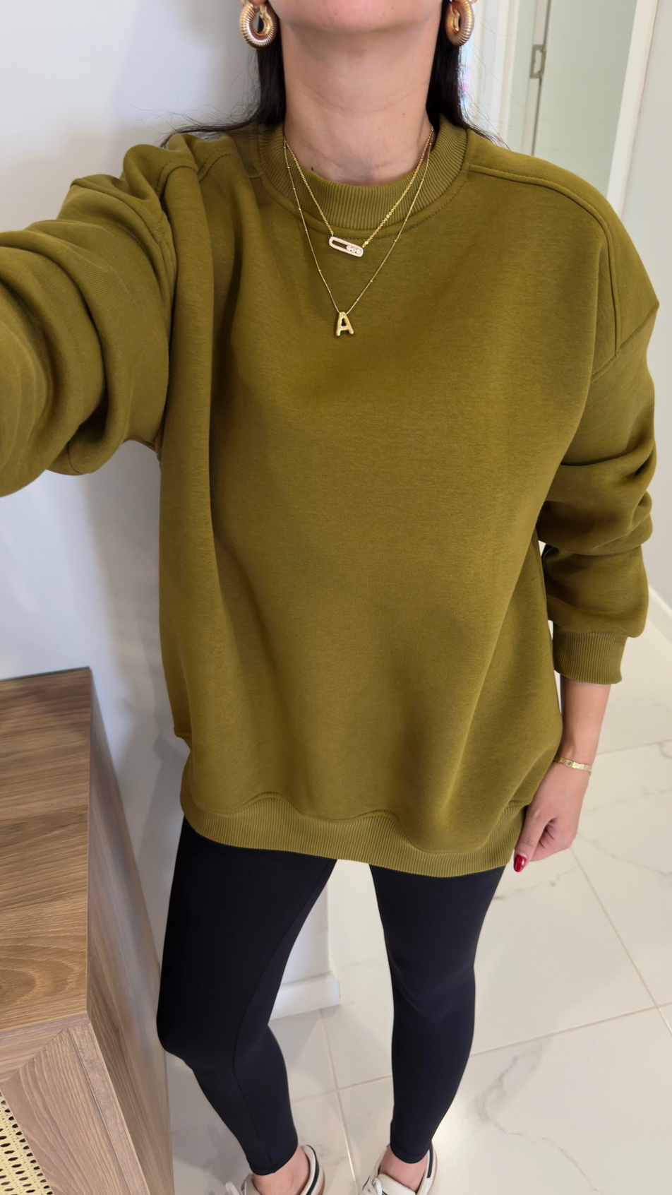 Valeria Olive Oversize Basic Sweatshirt