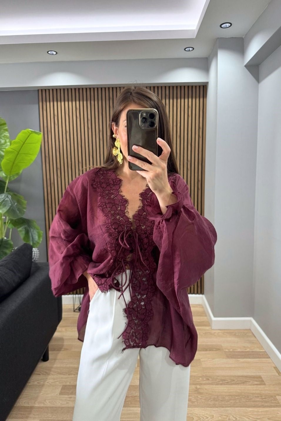 BluzCelestia Dantel Detaylı Bağlamalı Rahat Bluz Mürdüm