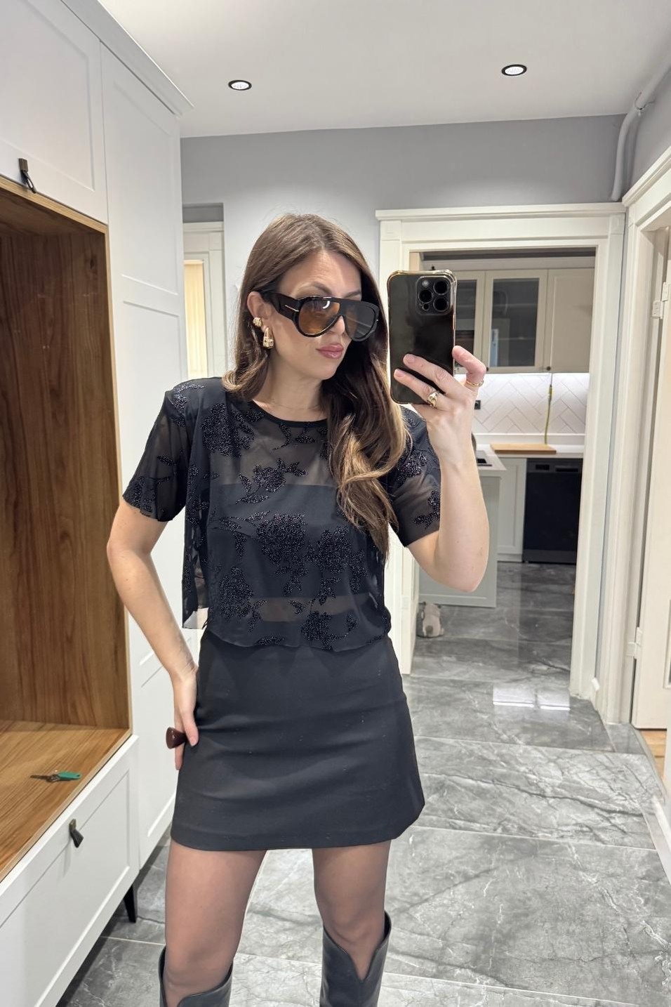 BluzNakışlı Transparan Bluz Siyah