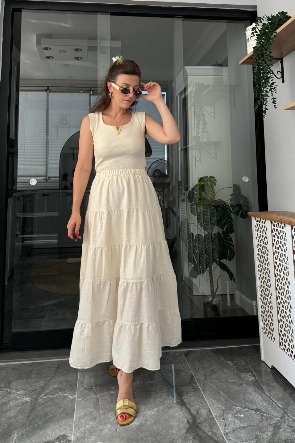 BodyMarka Model V Plakalı Body Ekru