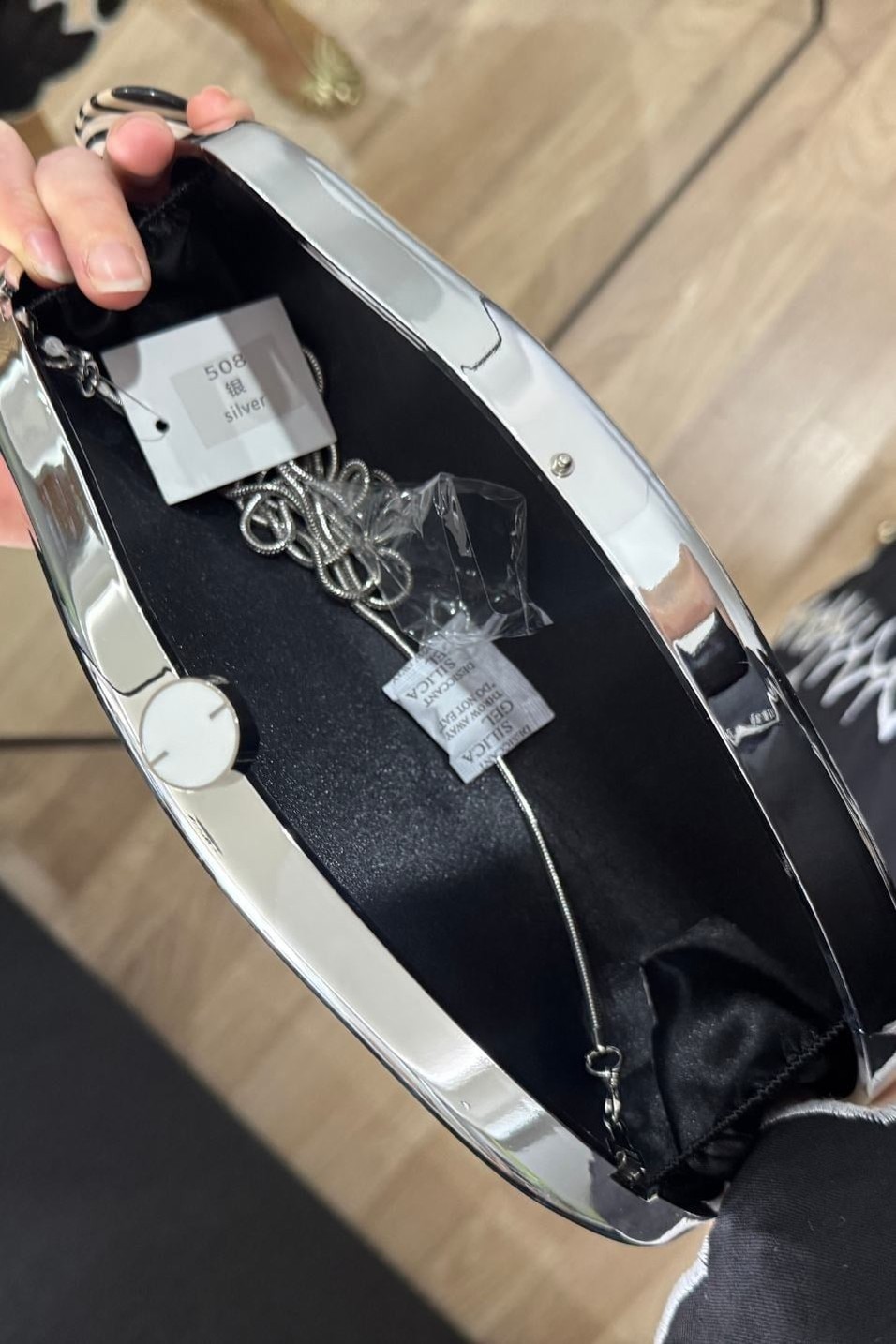 ÇantaDalgalı Clutch Çanta Silver