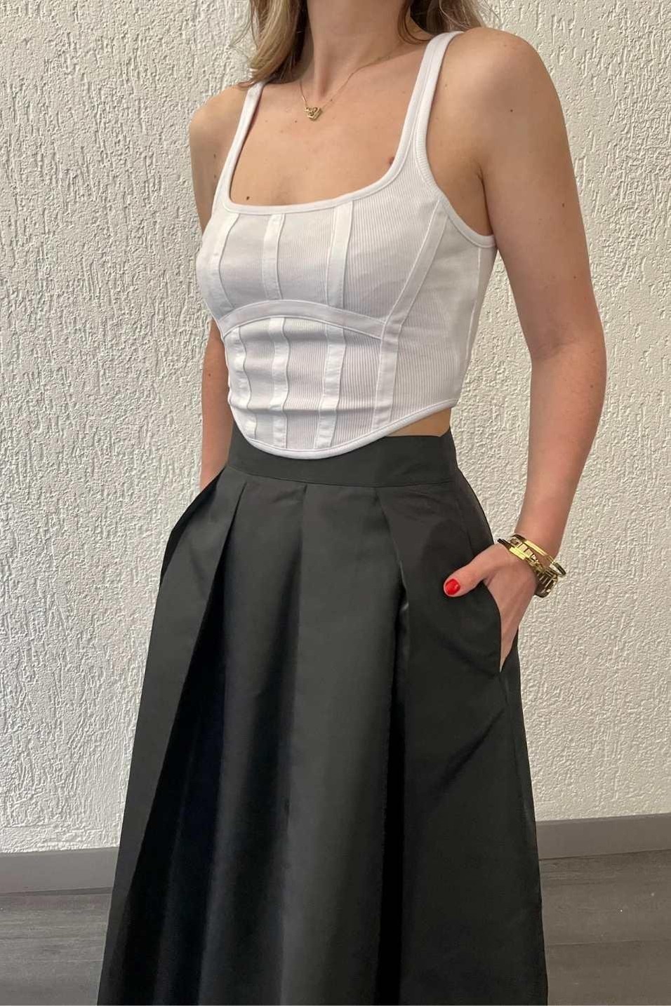 CropDilvin Korse Top Beyaz