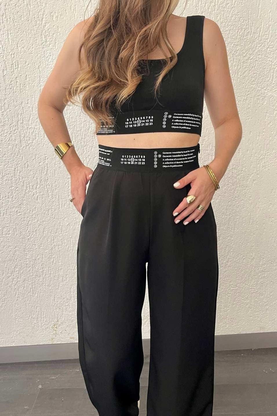 CropLastik Detaylı Crop Top Siyah